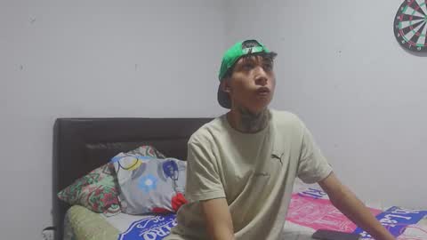 Snapshot of trevordonson_cum chatting on March 15, 2026, 4:40 am trevord online show from March 15, 2026, 4:40 am