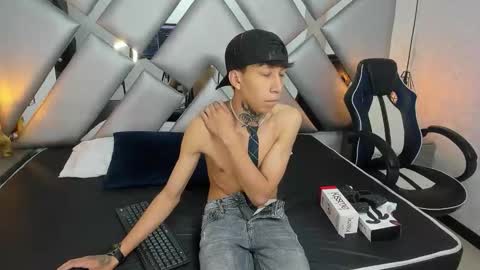 trevordonson_vc online show from January 19, 2026, 11:58 am