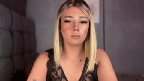 trexie_fucks15 online show from July 28, 2026, 4:05 pm