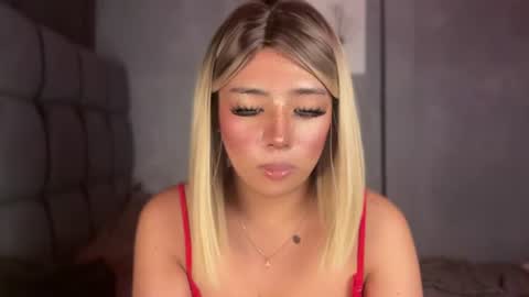 trexie_fucks15 online show from July 28, 2026, 6:31 pm
