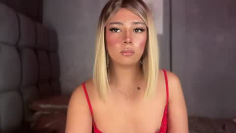 trexie_fucks15 online show from July 28, 2026, 7:39 pm