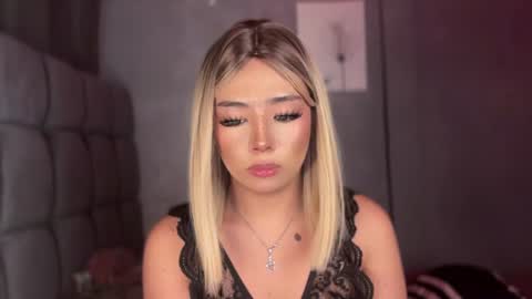 trexie_fucks15 online show from July 30, 2026, 2:05 pm
