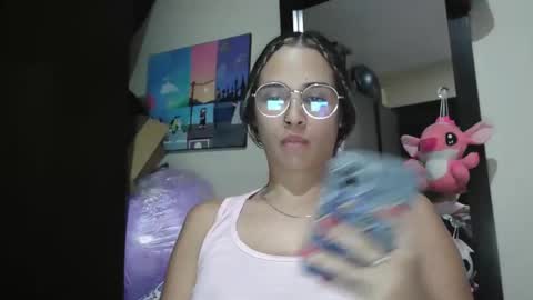 Snapshot of triana_bell chatting on April 4, 2026, 1:26 am triana_bell online show from April 4, 2026, 1:26 am