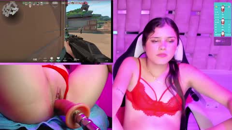 Snapshot of trianna__ chatting on December 12, 2024, 6:21 pm Trianna online show from December 12, 2024, 6:21 pm