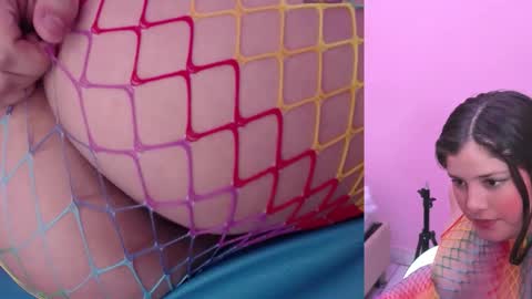Snapshot of trianna__ chatting on February 12, 2025, 3:05 pm Trianna online show from February 12, 2025, 3:05 pm