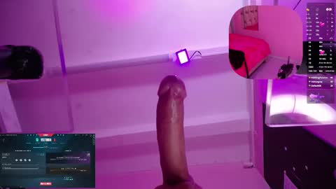 Snapshot of trianna__ chatting on March 7, 2025, 5:17 pm Trianna online show from March 7, 2025, 5:17 pm
