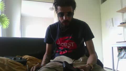triestjoe online show from May 29, 2026, 9:40 am