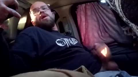 triller402 online show from March 25, 2026, 2:23 pm