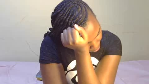 trina_z online show from July 21, 2026, 4:48 am