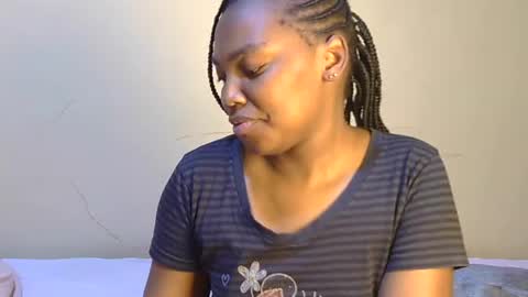 trina_z online show from July 26, 2026, 10:33 am