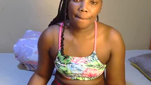 trina_z online show from July 29, 2026, 9:51 am