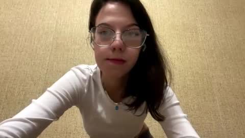 May online show from January 19, 2026, 4:11 pm