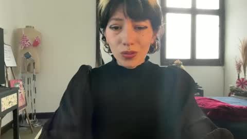 Snapshot of trinitysecrets chatting on December 25, 2024, 7:45 pm trinitysecrets online show from December 25, 2024, 7:45 pm