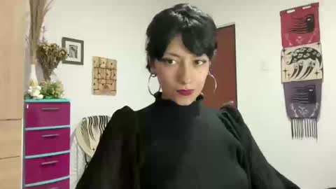 Snapshot of trinitysecrets chatting on February 18, 2025, 9:20 pm trinitysecrets online show from February 18, 2025, 9:20 pm