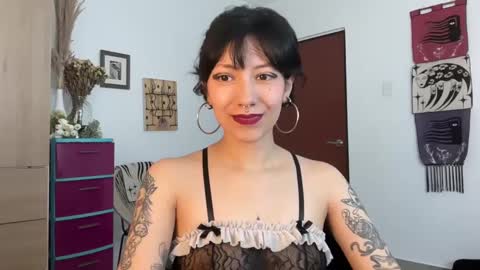 Snapshot of trinitysecrets chatting on February 20, 2025, 8:14 pm trinitysecrets online show from February 20, 2025, 8:14 pm