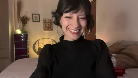 Snapshot of trinitysecrets chatting on March 5, 2025, 7:17 pm trinitysecrets online show from March 5, 2025, 7:17 pm