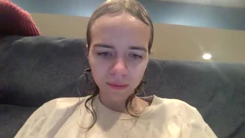 Snapshot of trippybb222 chatting on November 14, 2025, 2:49 pm trippybb222 online show from November 14, 2025, 2:49 pm