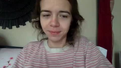 Snapshot of trippybb222 chatting on November 16, 2025, 1:39 pm trippybb222 online show from November 16, 2025, 1:39 pm