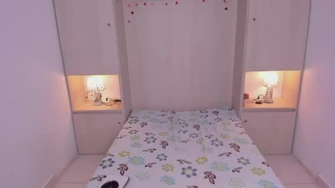 Snapshot of trishamoon chatting on April 2, 2026, 4:10 am TRISHA online show from April 2, 2026, 4:10 am