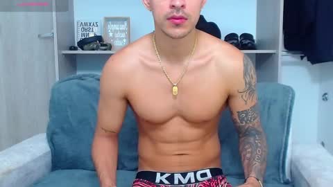 Snapshot of tristan_bm chatting on September 14, 2025, 1:32 pm tristan bm online show from September 14, 2025, 1:32 pm
