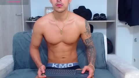 Snapshot of tristan_bm chatting on September 16, 2025, 12:39 pm tristan bm online show from September 16, 2025, 12:39 pm