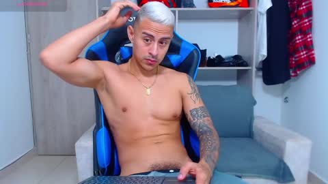 Snapshot of tristan_bm chatting on October 7, 2025, 11:18 am tristan bm online show from October 7, 2025, 11:18 am