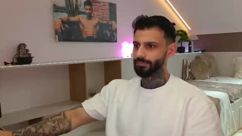 Trystan Grey online show from February 15, 2026, 7:05 am