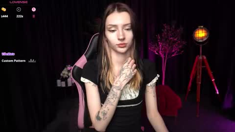 trix_void online show from March 20, 2026, 11:04 am