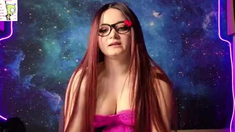 Snapshot of trixiedoescamcam chatting on April 14, 2026, 12:05 am trixiedoescamcam online show from April 14, 2026, 12:05 am