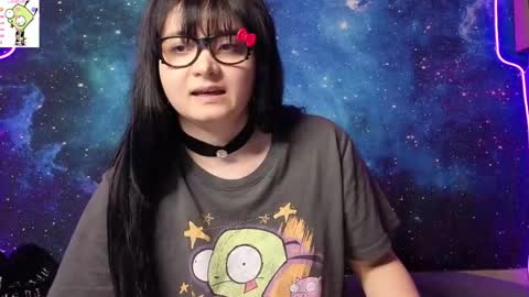 Snapshot of trixiedoescamcam chatting on April 21, 2026, 1:42 am trixiedoescamcam online show from April 21, 2026, 1:42 am