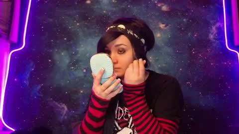 Snapshot of trixiedoescamcam chatting on May 12, 2026, 4:26 pm trixiedoescamcam online show from May 12, 2026, 4:26 pm