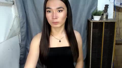 trixieliciouss online show from September 9, 2025, 3:44 pm