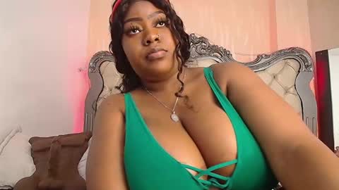 TrixieMar online show from December 11, 2024, 8:18 pm