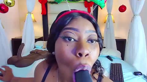 TrixieMar online show from December 28, 2024, 10:13 pm