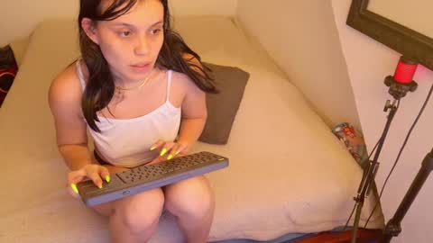 trixx_01 online show from October 26, 2025, 6:30 am