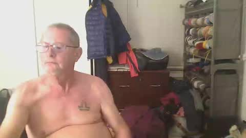 Troffer online show from February 10, 2026, 1:21 am