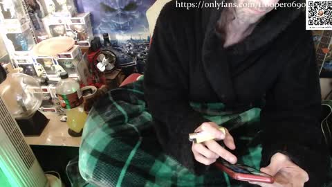 Snapshot of trooper0690 chatting on April 6, 2026, 1:23 pm trooper0690 online show from April 6, 2026, 1:23 pm