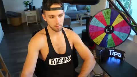 Snapshot of troy_greenxo chatting on November 1, 2025, 9:39 pm Troy Green online show from November 1, 2025, 9:39 pm