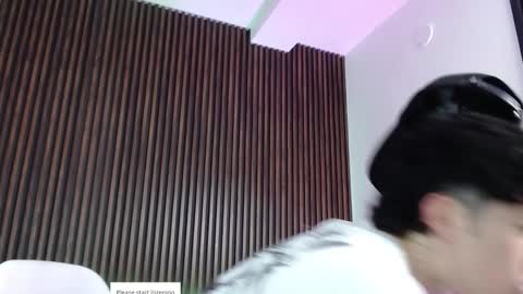 Snapshot of troy_rouge chatting on October 1, 2025, 7:20 pm Troy online show from October 1, 2025, 7:20 pm