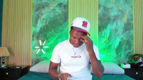 Snapshot of troykhalil chatting on September 21, 2025, 5:42 am Troy Khalil online show from September 21, 2025, 5:42 am