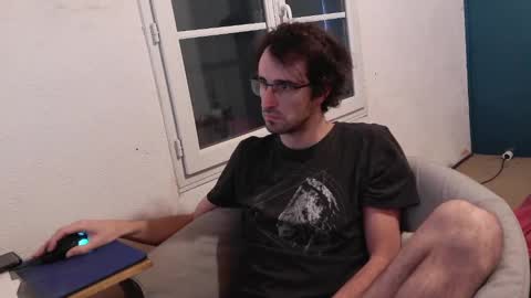 trucdeoufouf online show from January 18, 2025, 2:33 pm