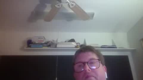 HandicappedLaugher online show from May 16, 2026, 2:52 am