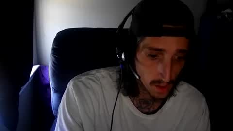 Snapshot of truewoodpecker chatting on November 3, 2025, 7:59 pm truewoodpecker online show from November 3, 2025, 7:59 pm