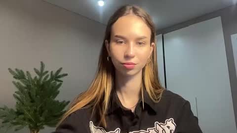 tryme_muse online show from January 11, 2026, 5:07 pm