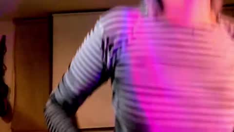 Cait online show from February 2, 2025, 3:10 am