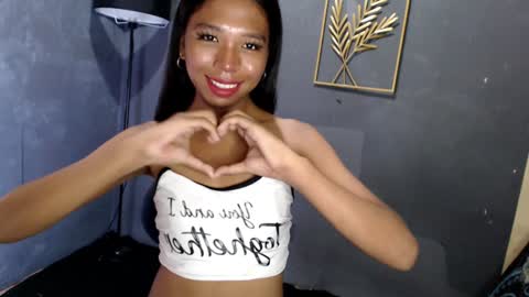 BLACKYLADY online show from December 25, 2024, 1:51 pm