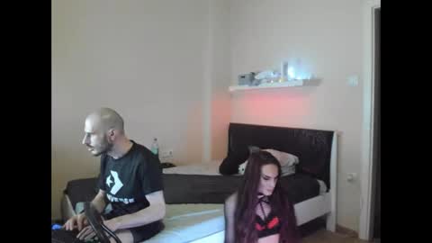 ts_dina_ online show from May 13, 2026, 2:31 am