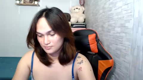 ts_kawaiiass online show from October 28, 2025, 1:03 pm