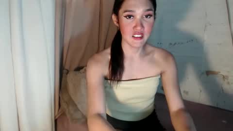 Carla online show from October 10, 2025, 1:04 am