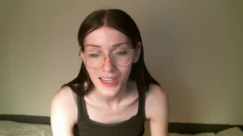 Snapshot of ts_librarian chatting on February 6, 2025, 4:21 am Elisabeth online show from February 6, 2025, 4:21 am